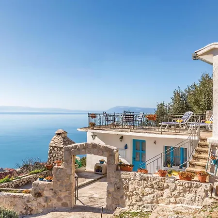 Stunning In With Wifi Podgora