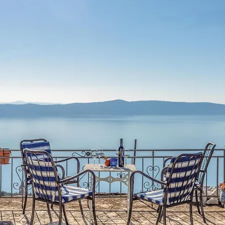 Stunning In With Wifi Casa de Férias Podgora